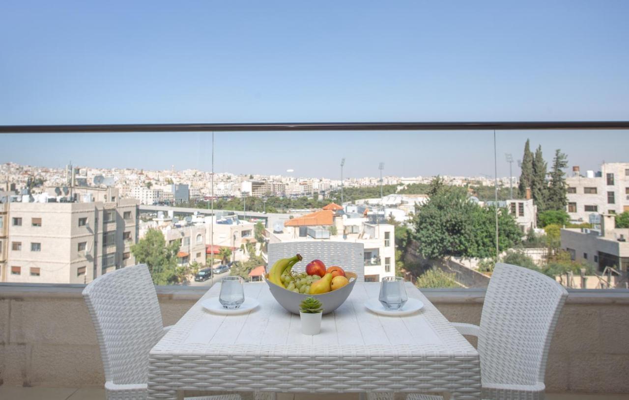 Triple A Hotel Suites Amman Extérieur photo